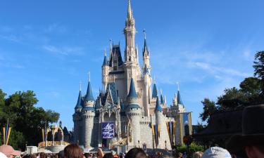 迪士尼神奇王國（Disney's Magic Kingdom）附近的飯店