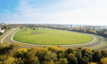 Hotels near Sluzewiec Horse Racing Track