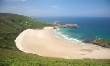 Playa de Torimbia: Hotels in der Nähe