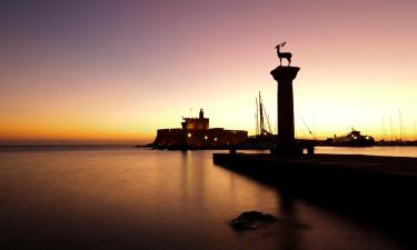 Hotels near Mandraki Port