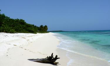 Hotel berdekatan dengan Pantai Dominicus