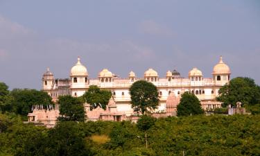 Hotels near Chittorgarh Fort