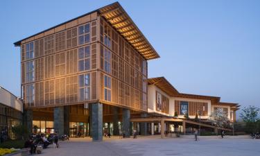 Nákupní centrum Il Centro Arese – hotely poblíž