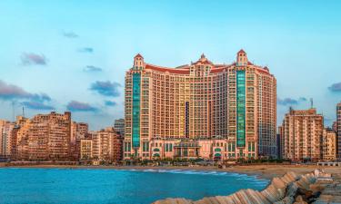 Khách sạn gần San Stefano Grand Plaza