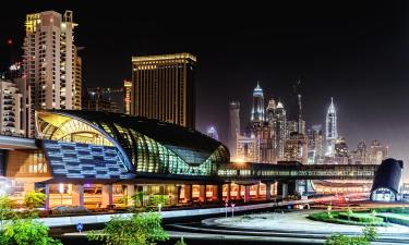 Hotelek a Dubai Internet City metróállomás közelében