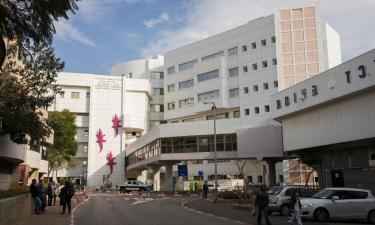 Hotels near Tel Hashomer Hospital