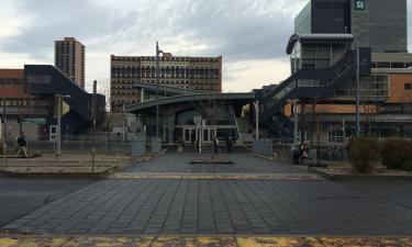 Hotels near Longueuil Metro Station
