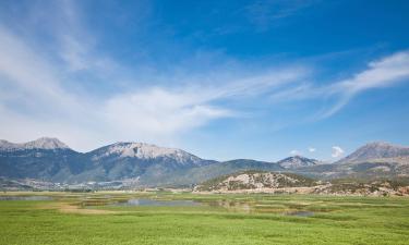 Hoteli v bližini znamenitosti jezero Stymfalia