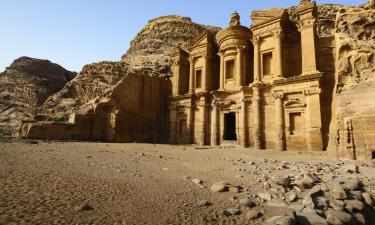 Hotels near Petra