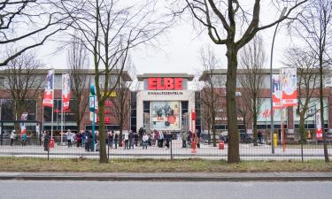 Hotels near Elbe shopping mall
