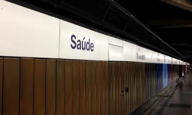 Хотели близо до Saude Station