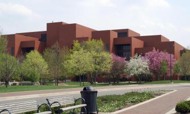 Hoteles cerca de Universidad Ball State