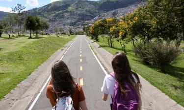 Bicentenario Park – hotely v okolí