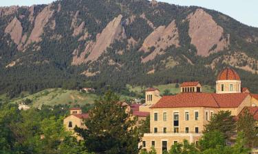 Hoteles cerca de Universidad de Colorado de Boulder