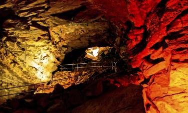 Louisville Mega Cavern – hotely v okolí