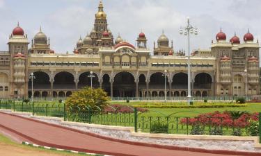 Hotels near Mysore Palace