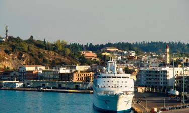 Hotelek a Korfui kikötő közelében