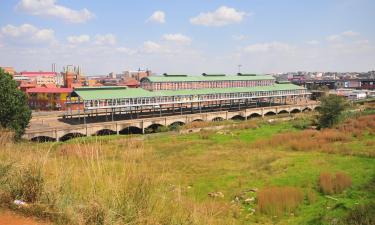 Mga hotel malapit sa Johannesburg (Park) Train Station