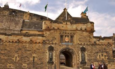 Hotelek az Edinburgh Military Tattoo katonai parádé közelében