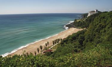 Hoteles cerca de Complejo turístico de Jungmun