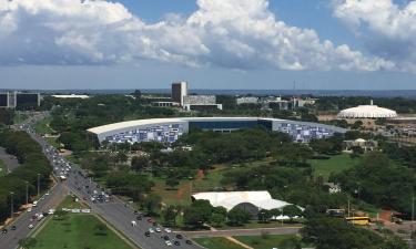 尤利西斯吉馬雷斯會議中心（Ulysses Guimaraes Convention Center）附近的飯店