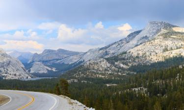 Hotel berdekatan dengan Yosemite Tioga Pass