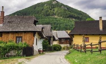 Hotelek a Vlkolinec falva közelében