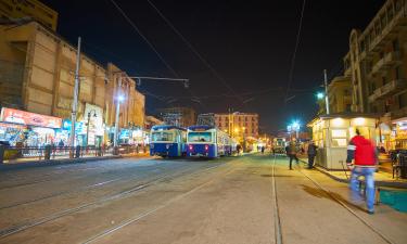 Hoteles cerca de Estación de tren Raml