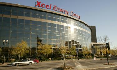 艾克賽爾能源中心（Xcel Energy Center）附近的飯店