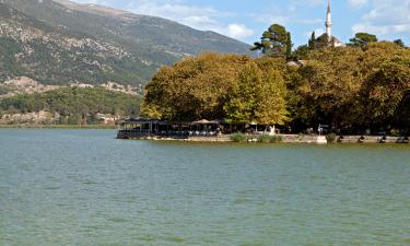 Hoteller nær Ioanninasjøen