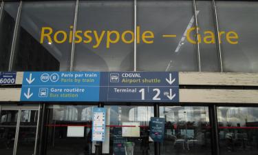 Šarlio de Golio oro uosto 1 terminalo RER metro stotis: viešbučiai netoliese