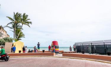 Hotels near Southernmost Point