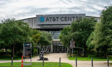Arena AT&T Center: hotel