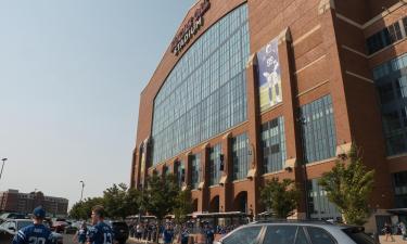 Hotels a prop de Lucas Oil Stadium