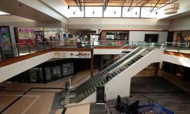 Haywood Mall Shopping Center 주변 호텔