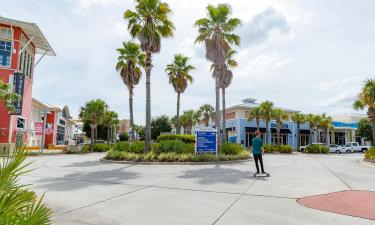 Hotels near Pier Park