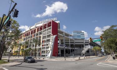 Camping World Stadium: Hotels in der Nähe