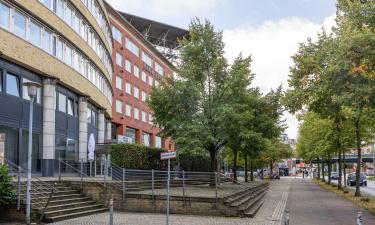 Hotels near Theatre Neue Flora