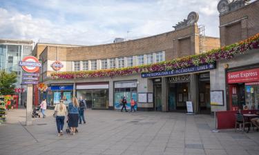 Hotéis perto de Estação de metrô Uxbridge