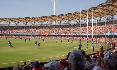 Hoteli v bližini znamenitosti stadion Metricon