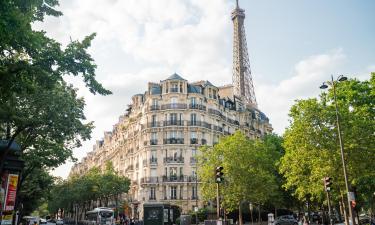 Hotels near Avenue de Suffren