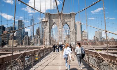 Brooklyn Bridge -silta – hotellit lähistöllä