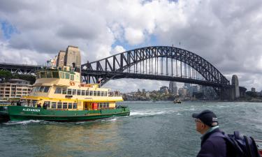 Sidney Harbour Bridge -silta – hotellit lähistöllä