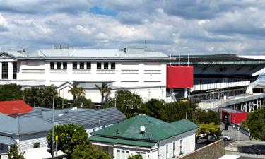 Hotel dekat Stadion Eden Park