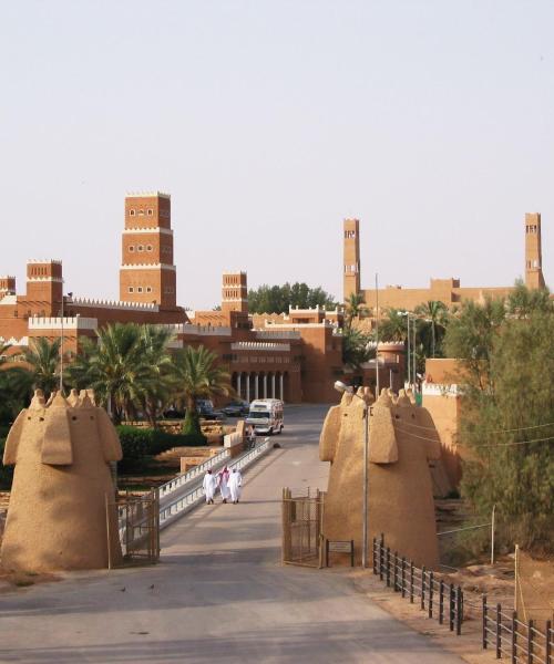 Ena najbolj obiskanih znamenitosti v mestu Riyadh.