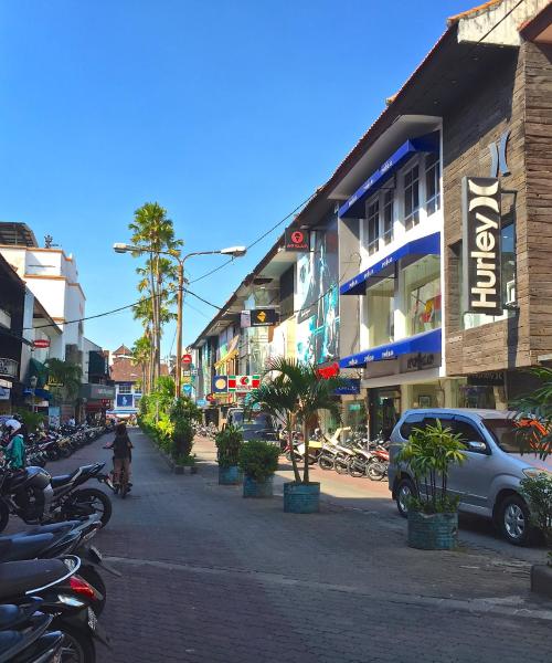 หนึ่งในสถานที่สำคัญที่มีผู้ไปเยือนมากที่สุดในกูตา