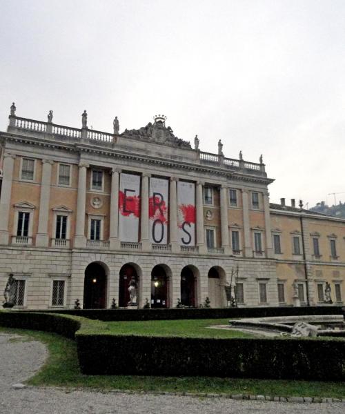 Et av de mest besøkte landemerkene i Como.