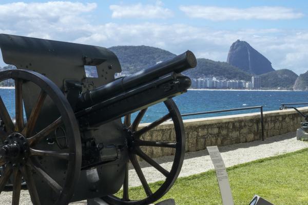 Apt quadra da praia Posto 6 Copacabana 2