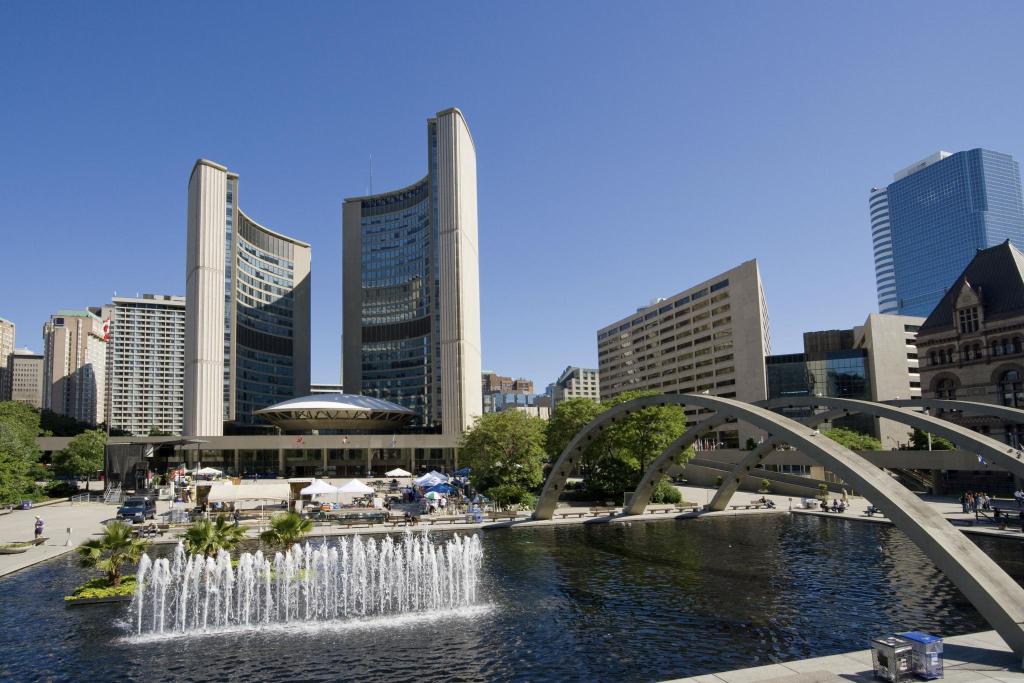 Hotel Cambridge Suites Toronto, Canada - Booking.com