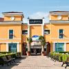 Palmanova Outlet Village: hotel